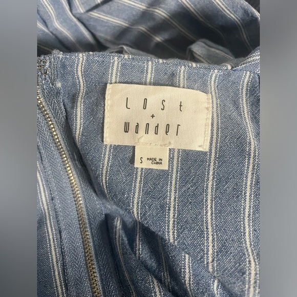 Lost + Wander Striped Jumpsuit Tank Top Off The Shoulders Back Cutout Pockets Sm - Picture 9 of 9